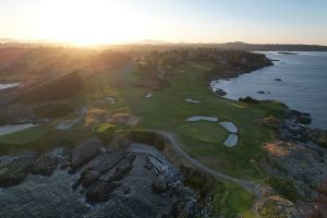 Victoria (Canada) 8th Green Rock Dusk